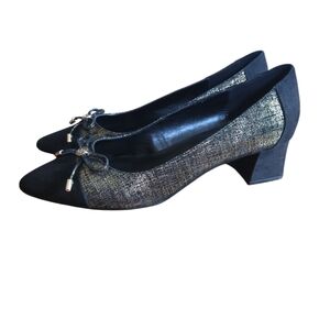 Bandolino Azia Pumps In Gold Size 9